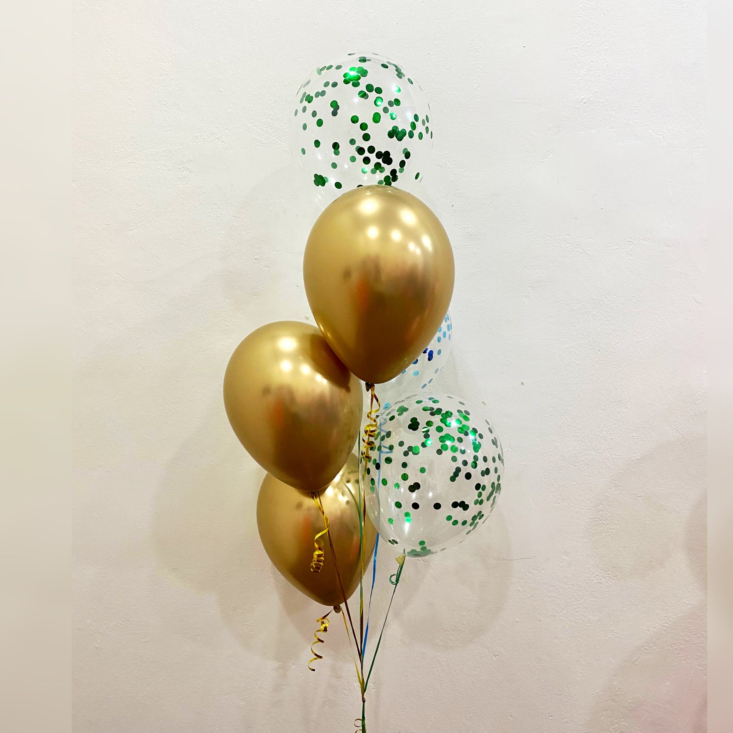 Gold Green Theme Bouquet – Balloon Buzz Party Centre